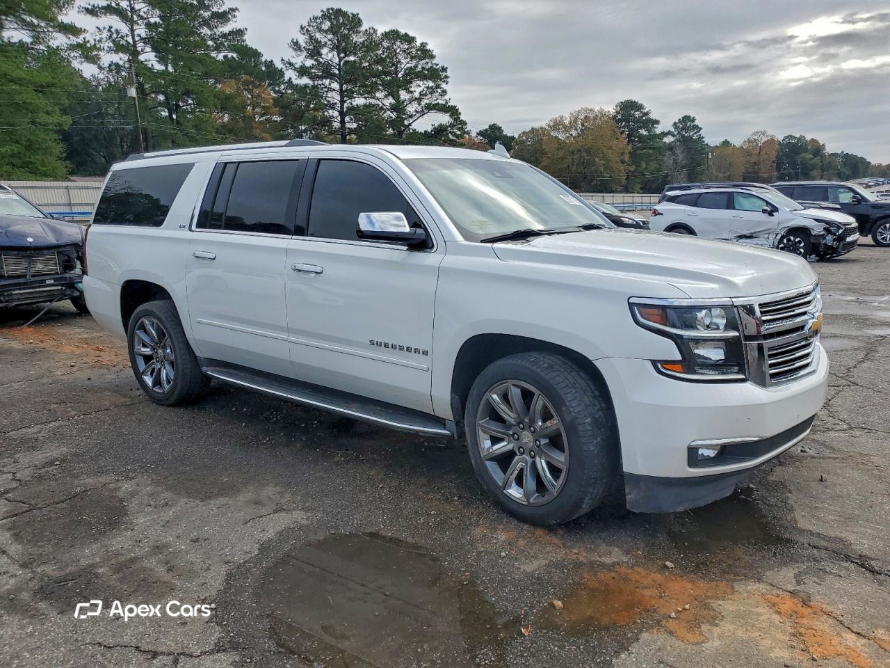 Chevrolet Suburban 2016