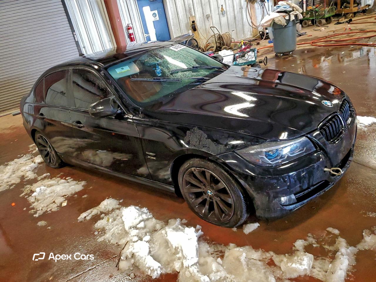 BMW Series 3 2011
