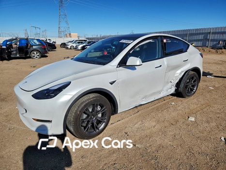 Tesla Model Y 2025 - Zdjęcie 1 z 13