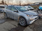 Toyota  2018