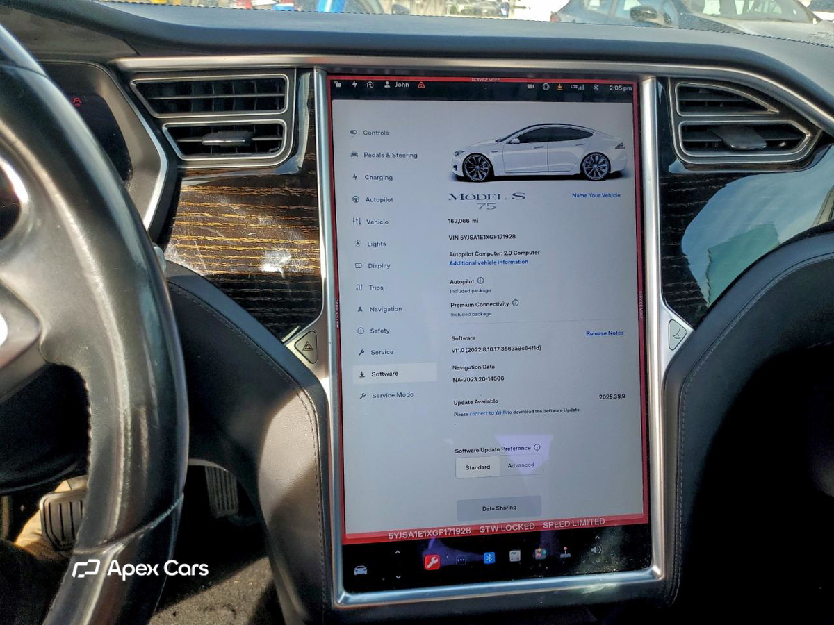 Tesla Model S 2016