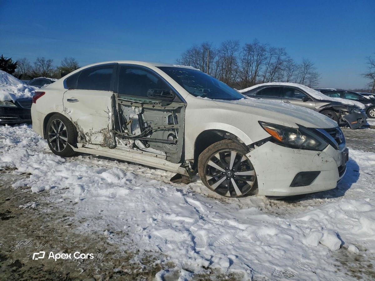 Nissan Altima 2018