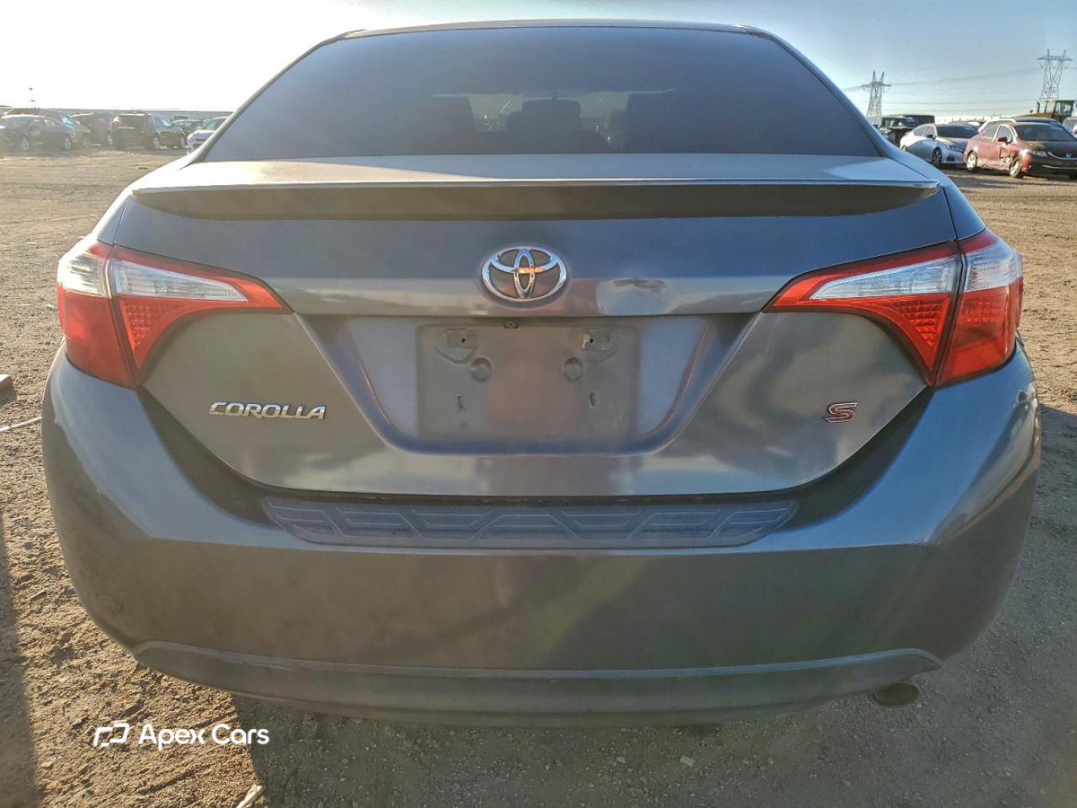 Toyota Corolla 2015