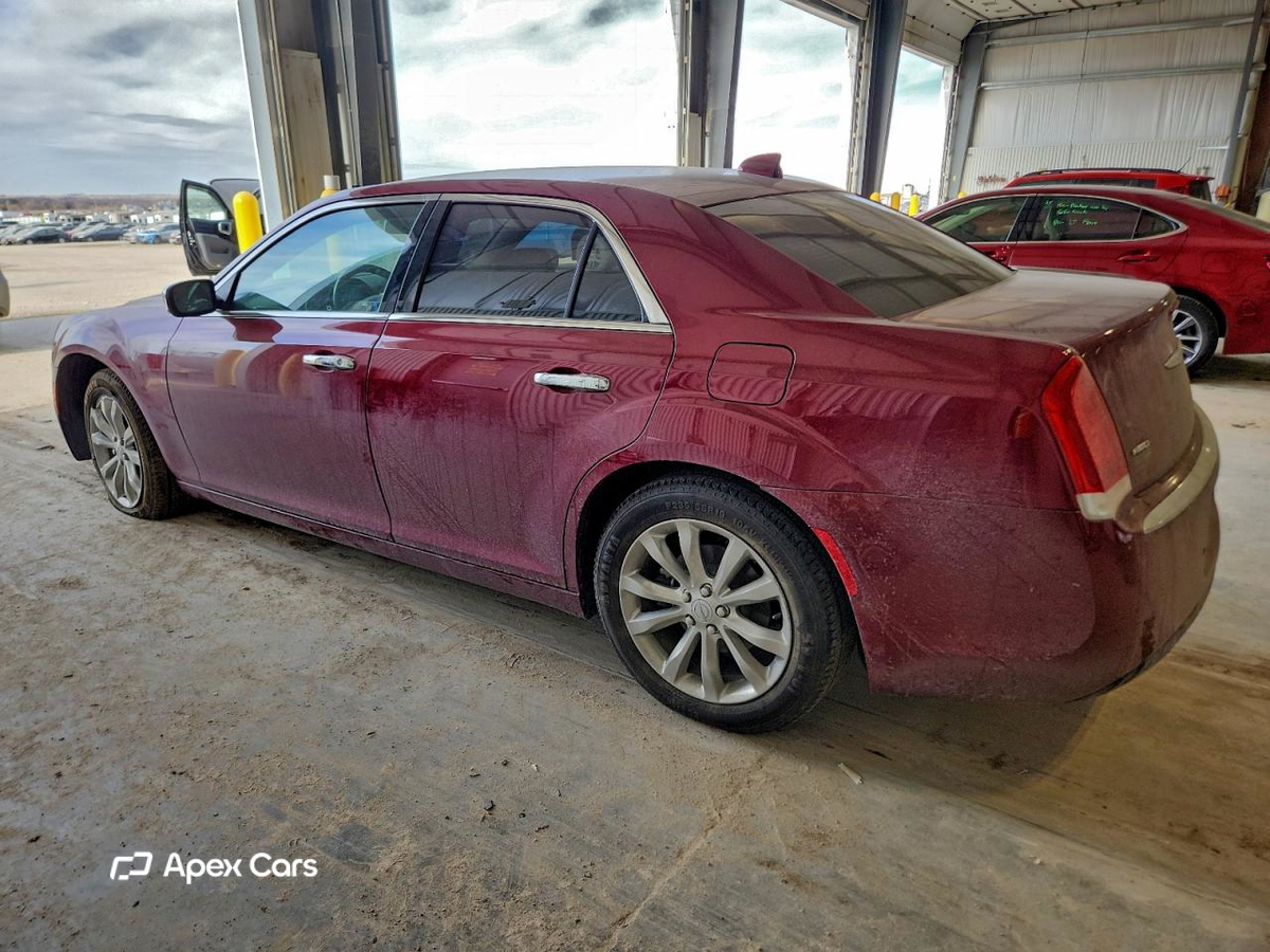 Chrysler 300 2019