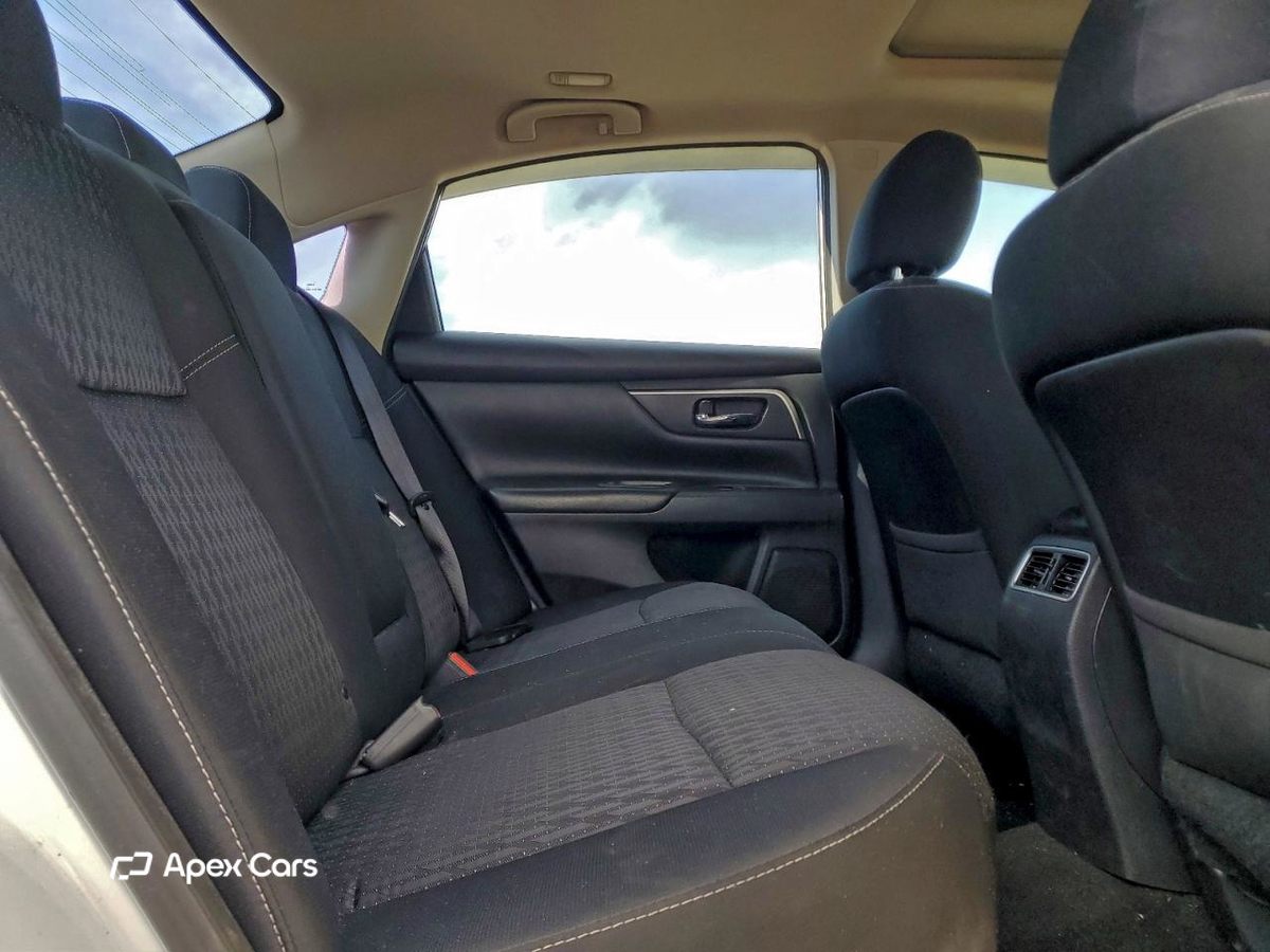 Nissan Altima 2016