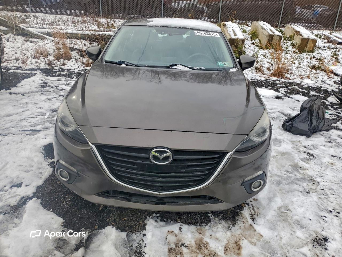 Mazda 3 2015