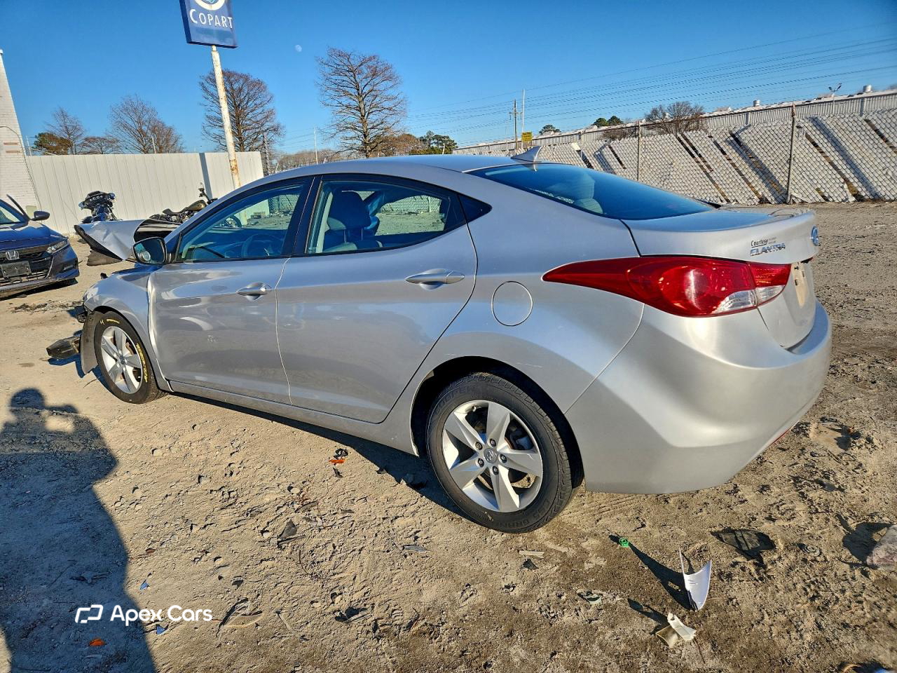 Hyundai Elantra 2012