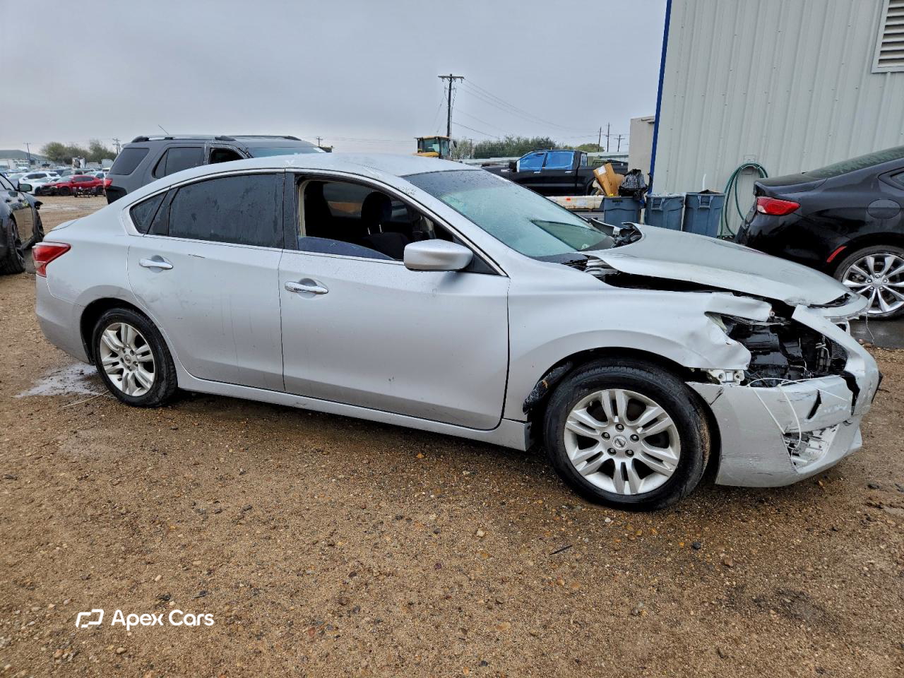 Nissan Altima 2013