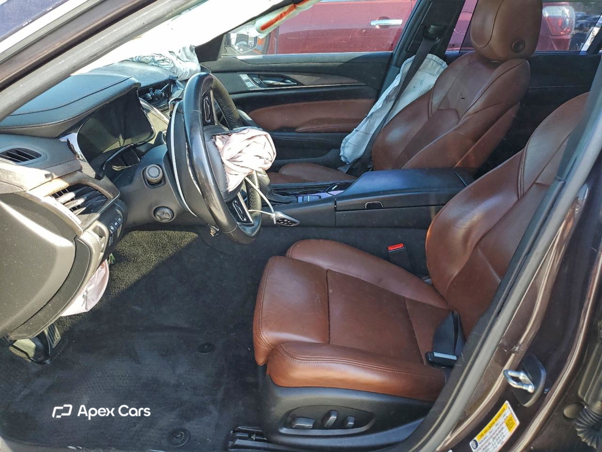 Cadillac CTS 2015
