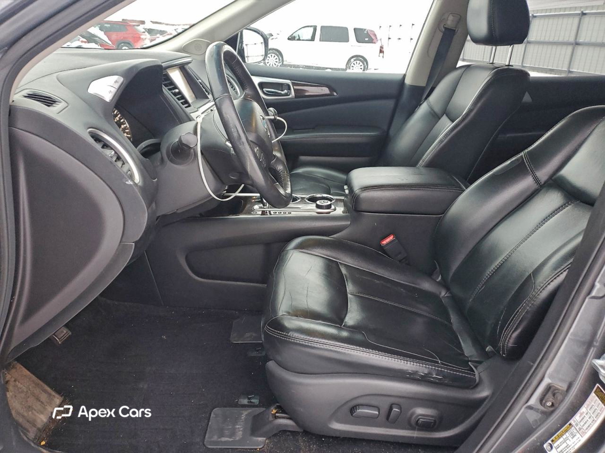 Nissan Pathfinder 2016