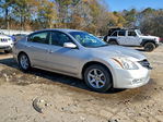 Nissan Altima 2011