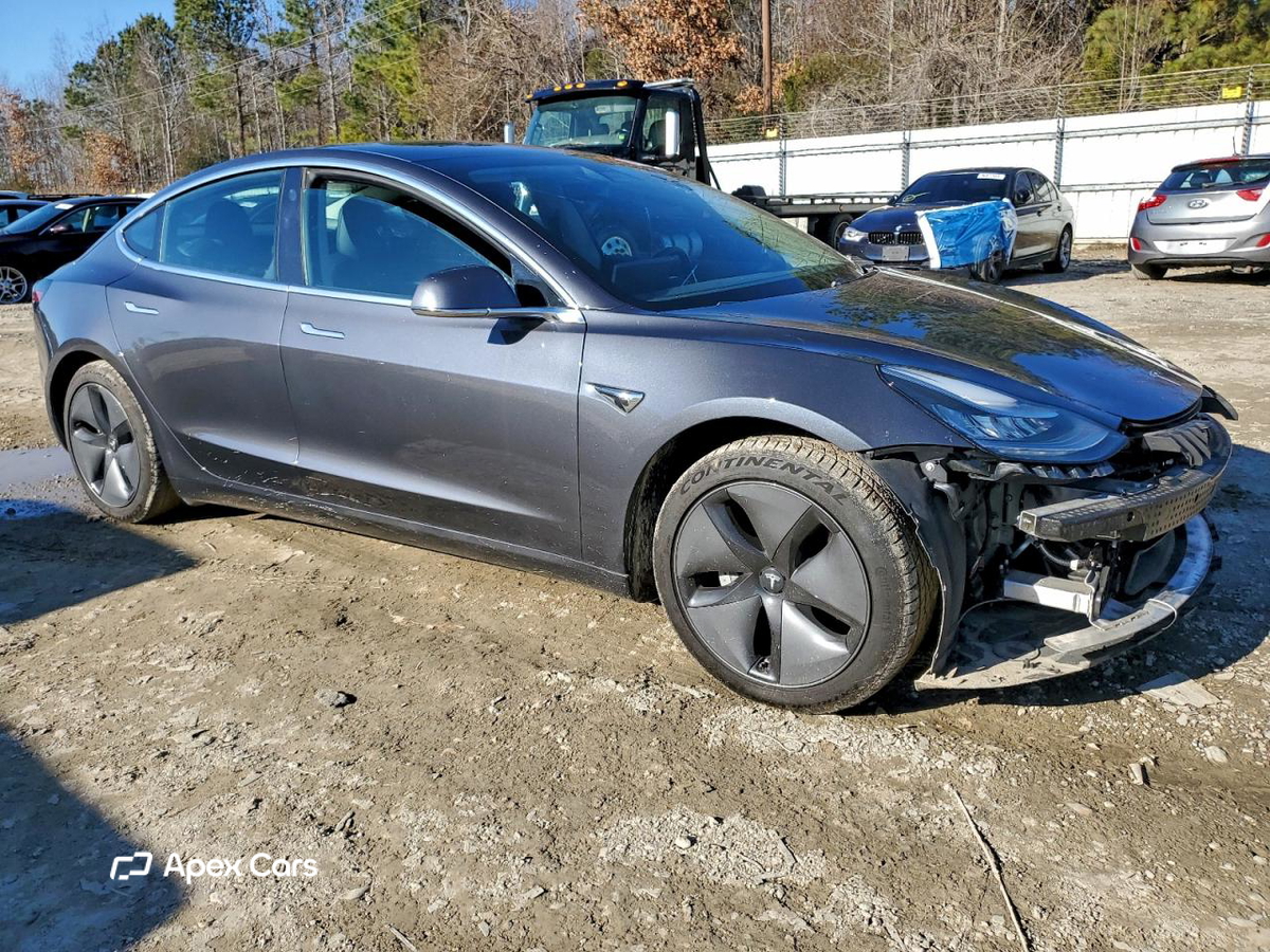 Tesla Model 3 2018