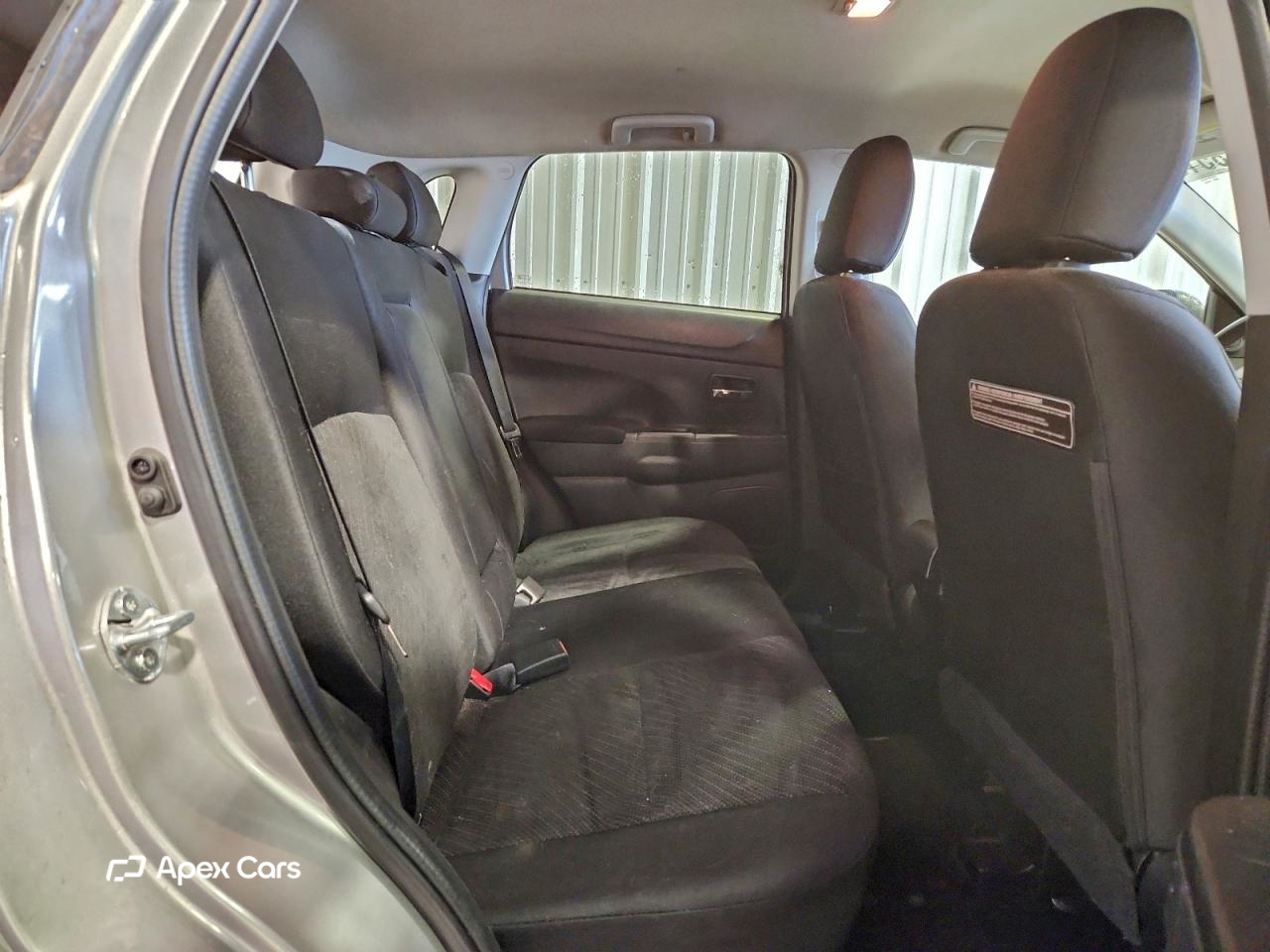 Mitsubishi Outlander 2015