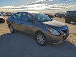 Nissan Versa 2015