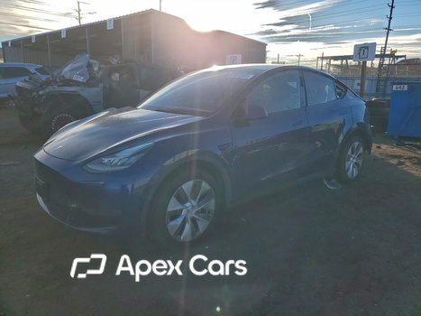 Tesla Model Y 2023 - Image 1 of 14