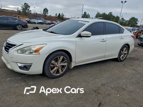 Nissan Altima 2015 - Image 1 of 13