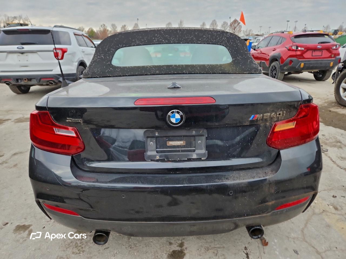 BMW Series 2 2017