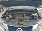 Nissan Pathfinder 2016