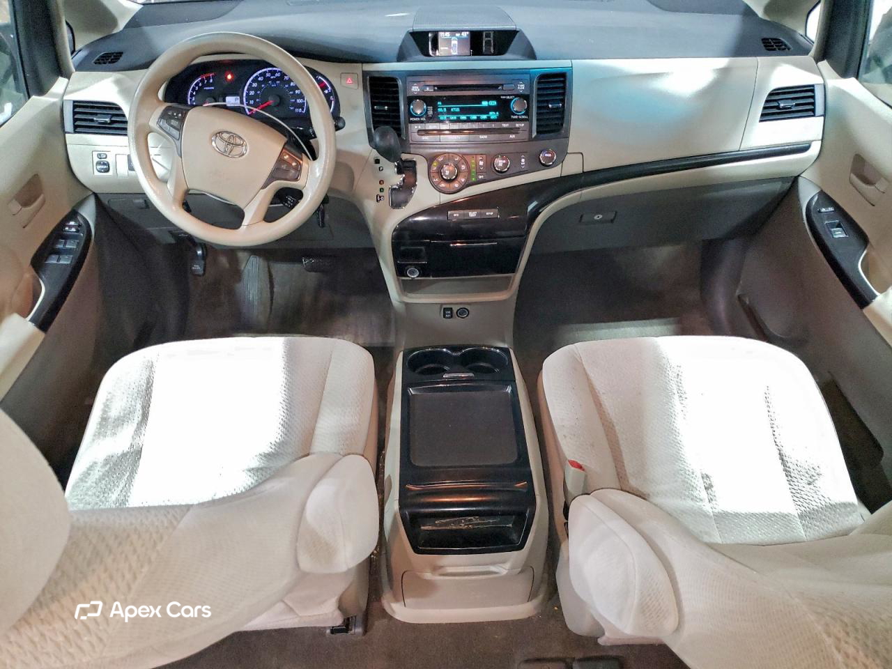 Toyota Sienna 2011