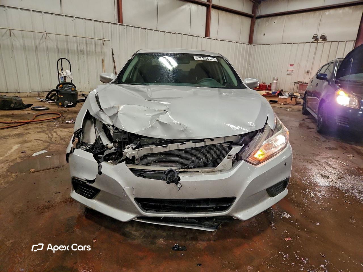 Nissan Altima 2017