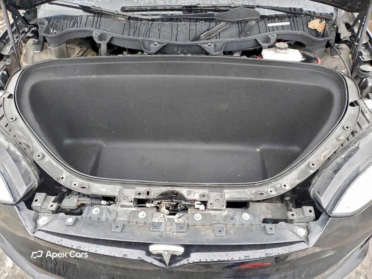 Tesla Model X 2022