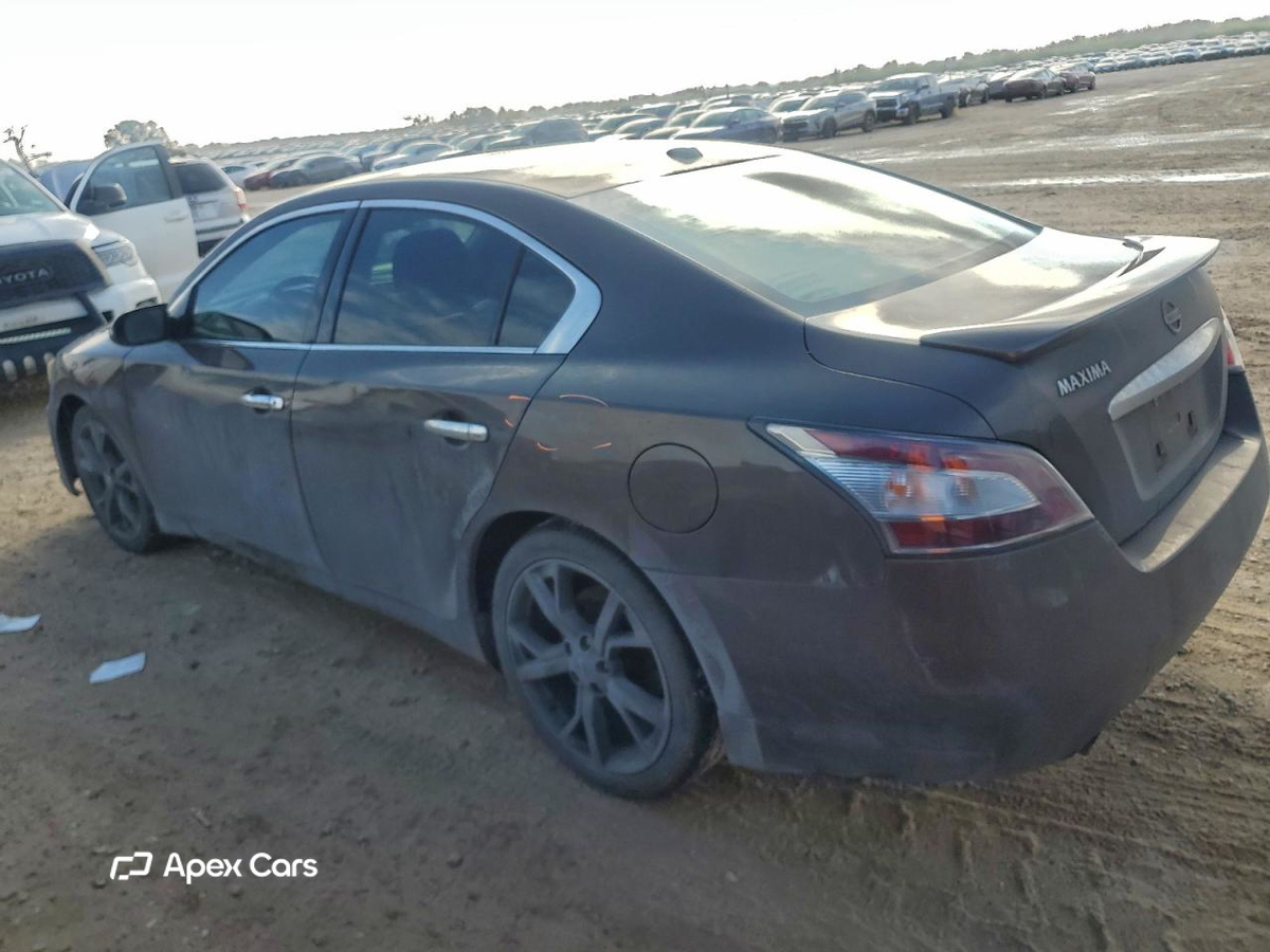Nissan Maxima 2014