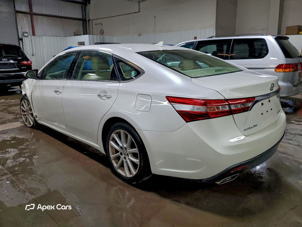 Toyota Avalon 2013