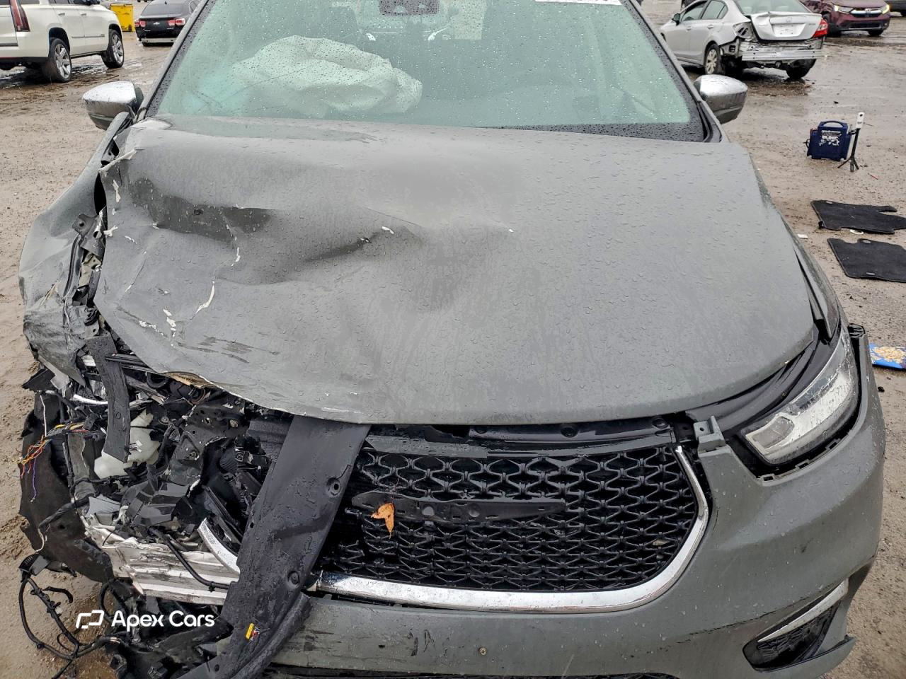 Chrysler Pacifica 2022