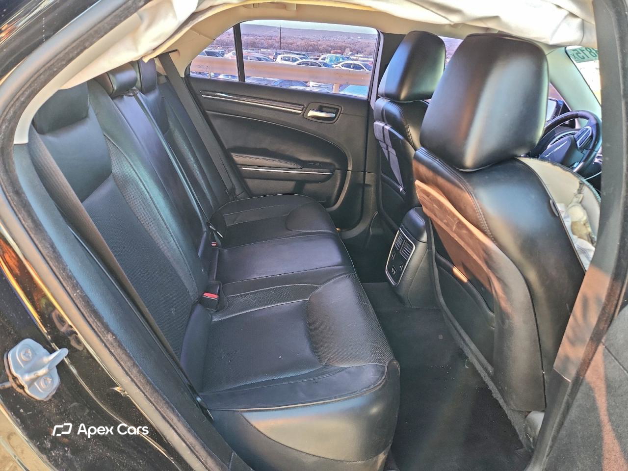 Chrysler 300 2018
