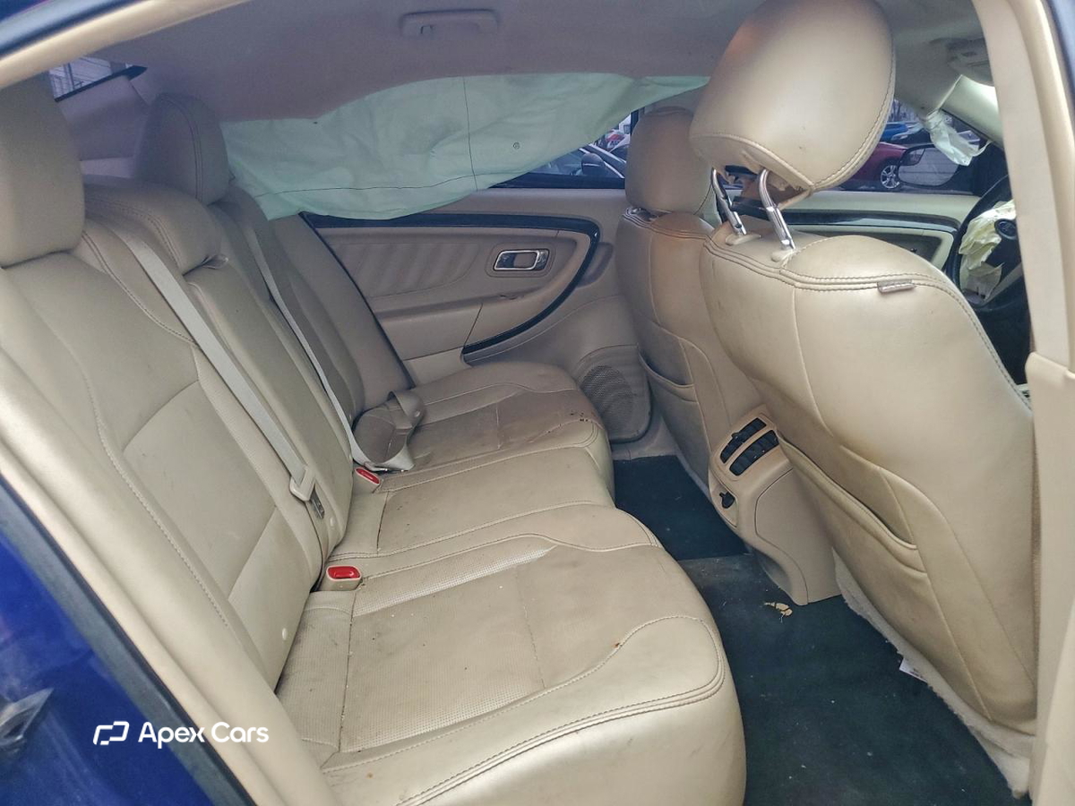Ford Taurus 2014