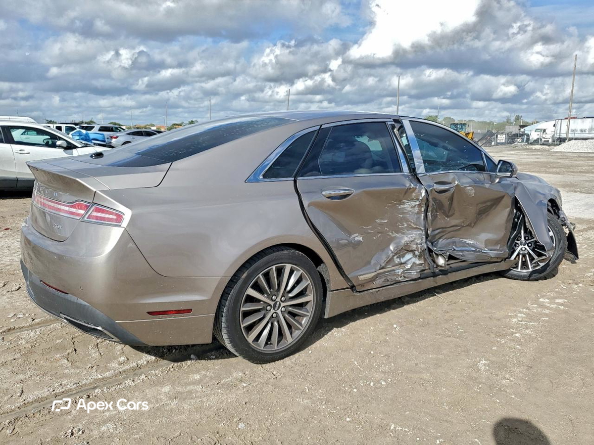Lincoln MKZ 2018
