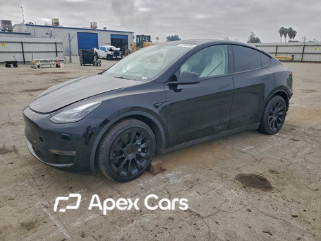 Tesla Model Y 2023 - Zdjęcie 1 z 11