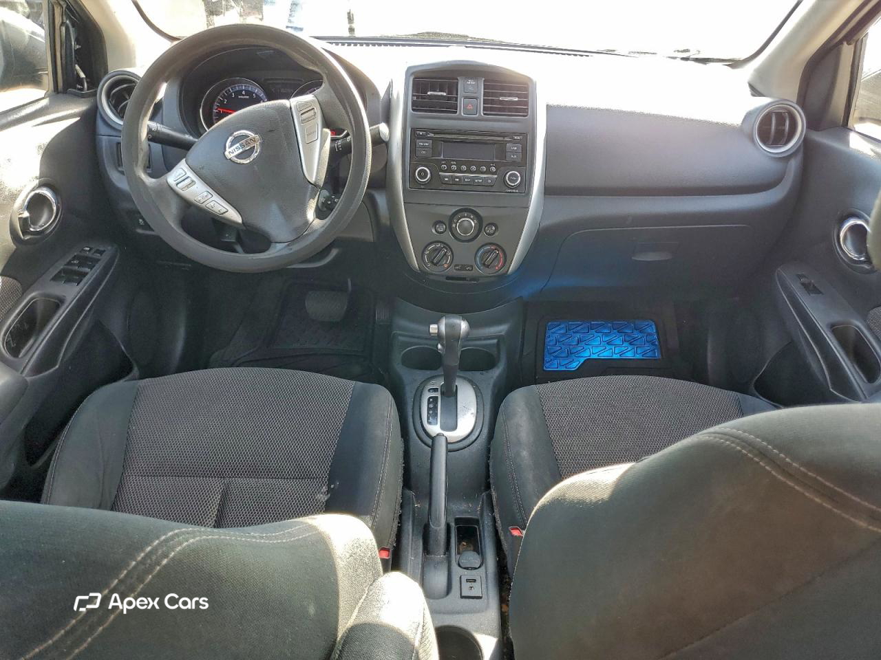 Nissan Versa 2016