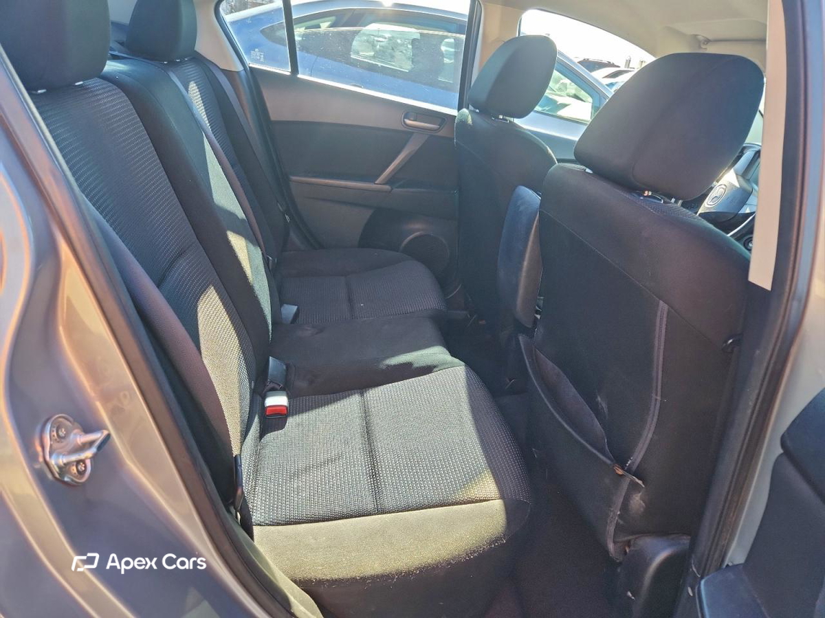 Mazda 3 2013