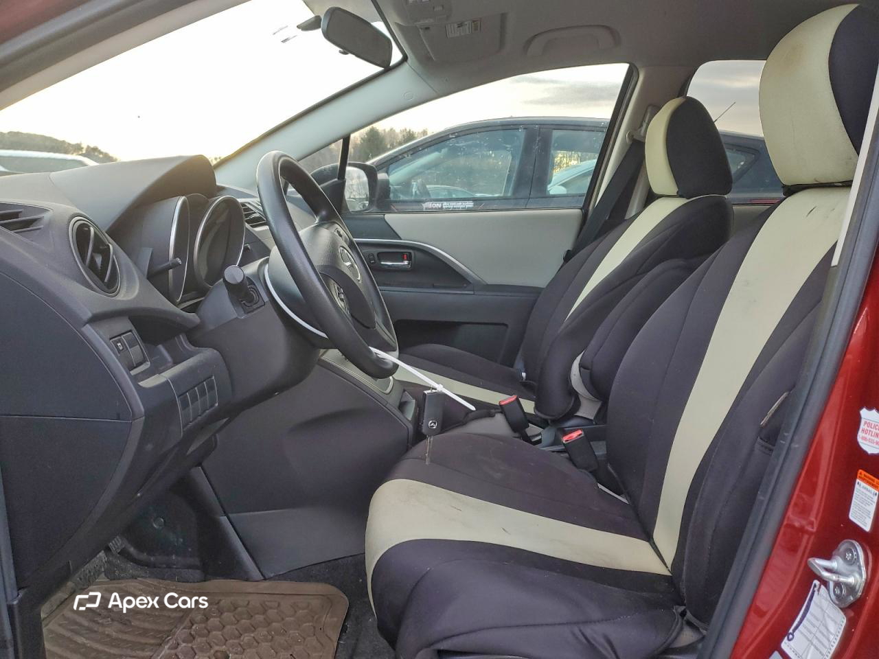 Mazda 5 2012