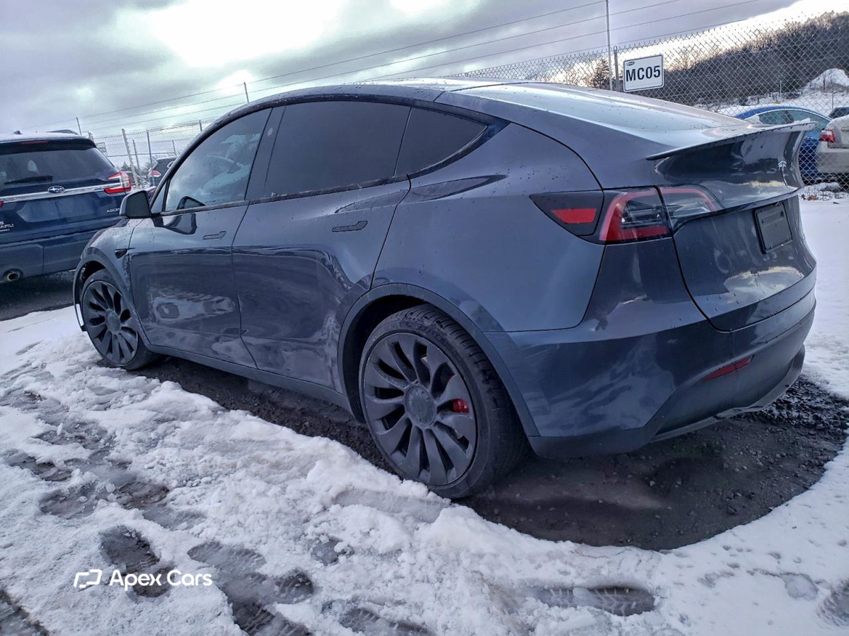 Tesla Model Y 2023