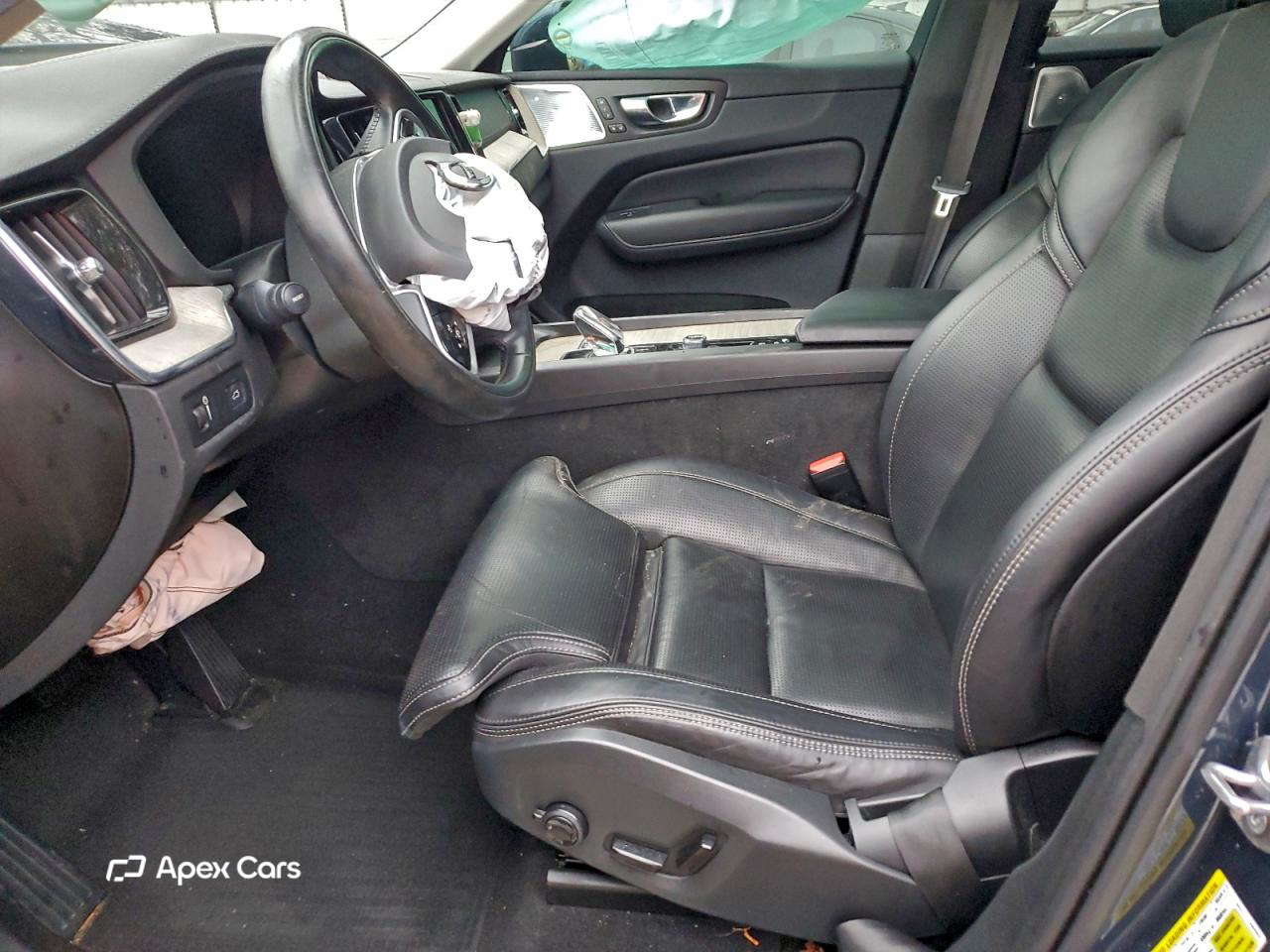 Volvo XC60 2022