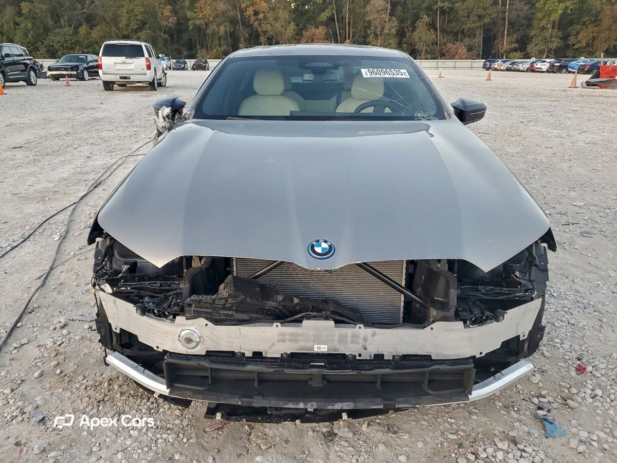 BMW i5 2025