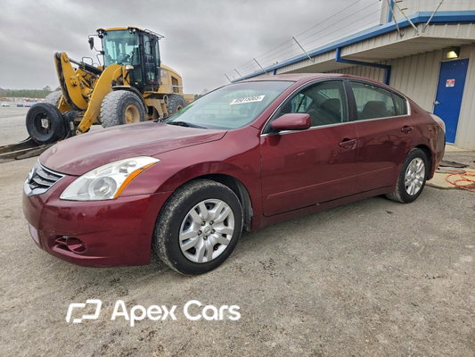 Nissan Altima 2012 - Image 1 of 13