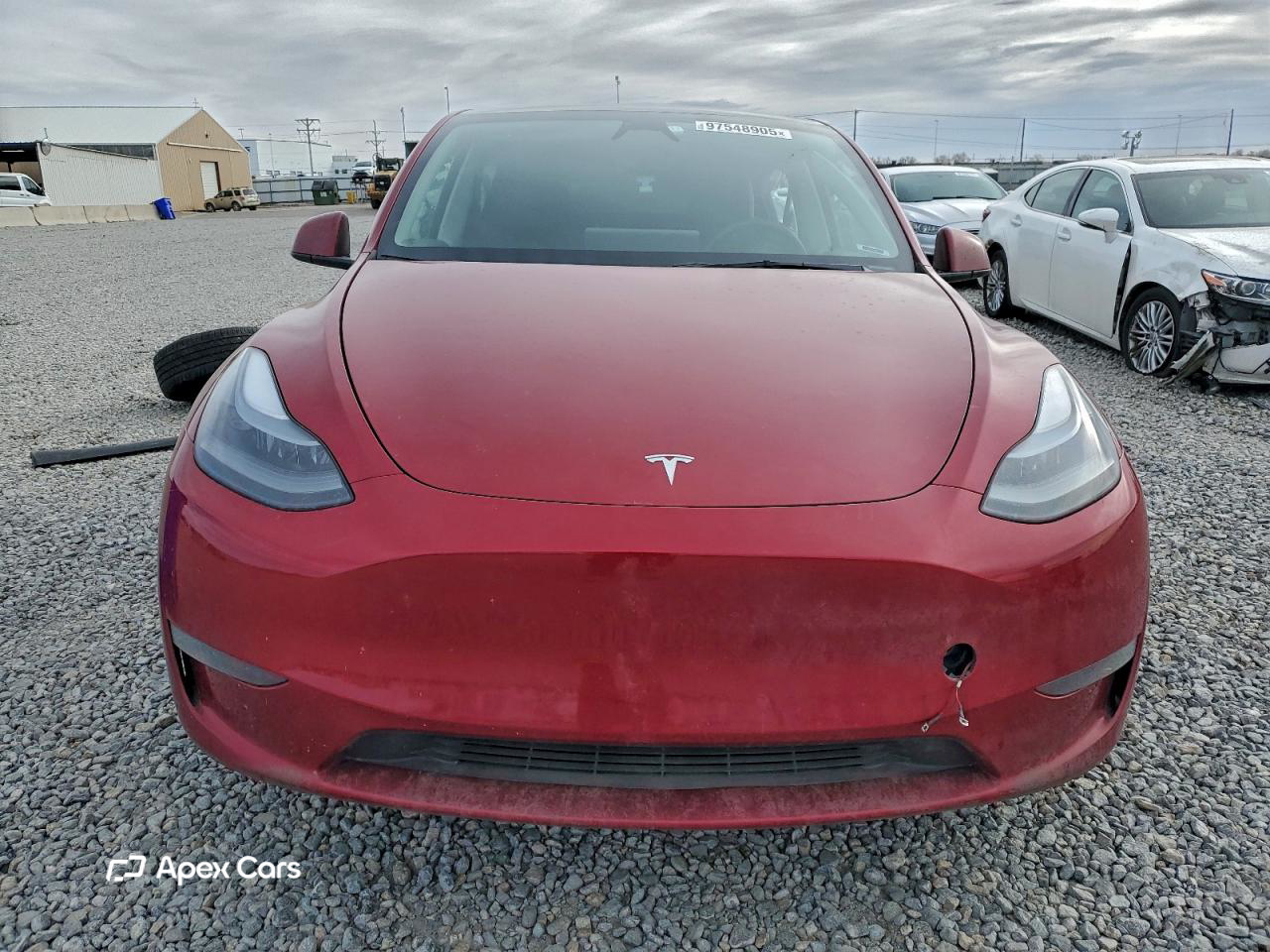 Tesla Model Y 2024
