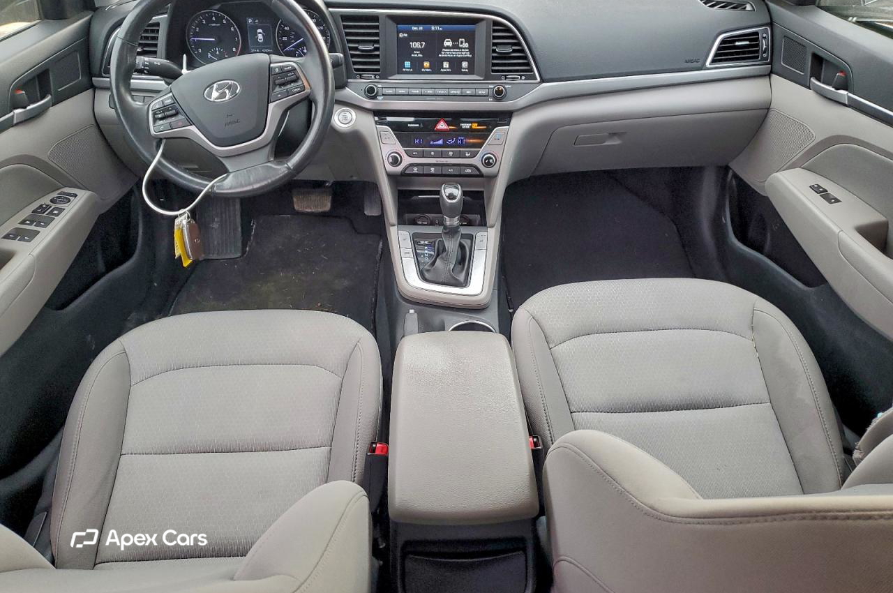 Hyundai Elantra 2018