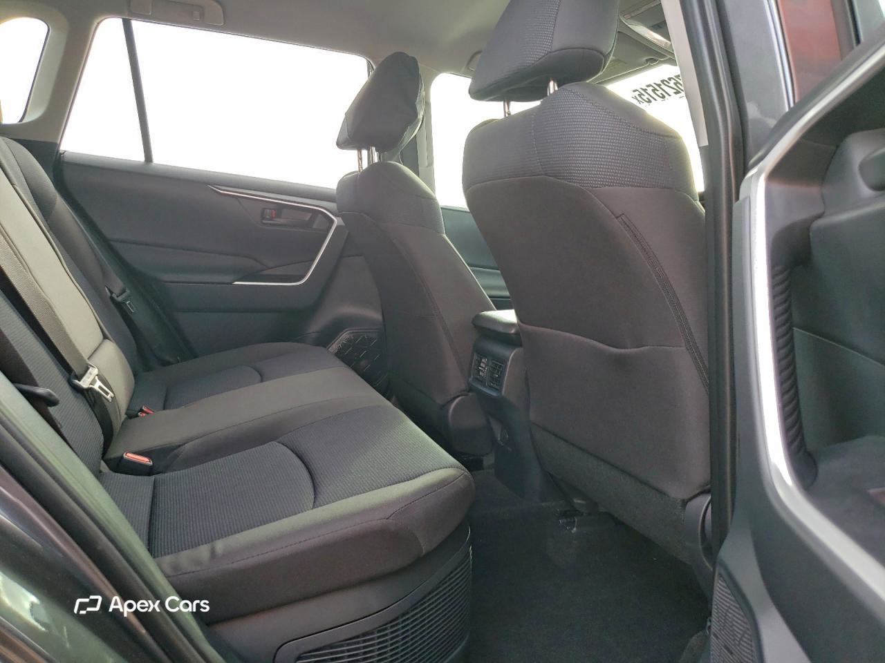 Toyota RAV 4 2025