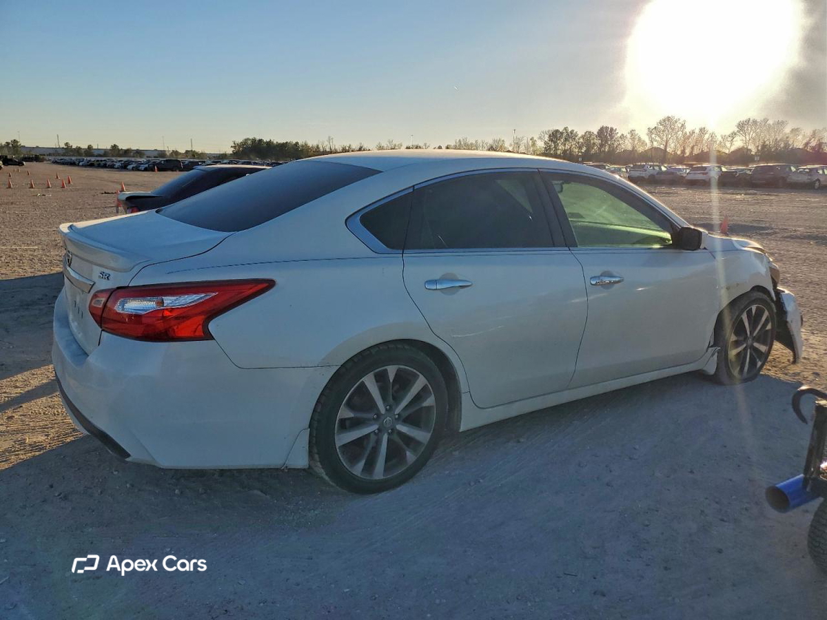 Nissan Altima 2016