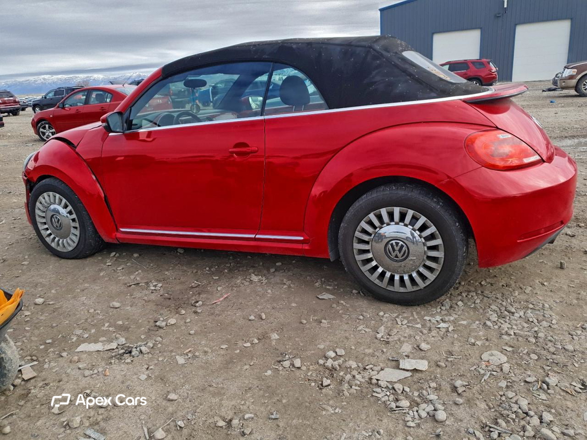 Volkswagen Beetle 2013