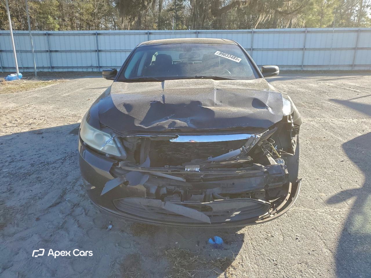 Ford Taurus 2011