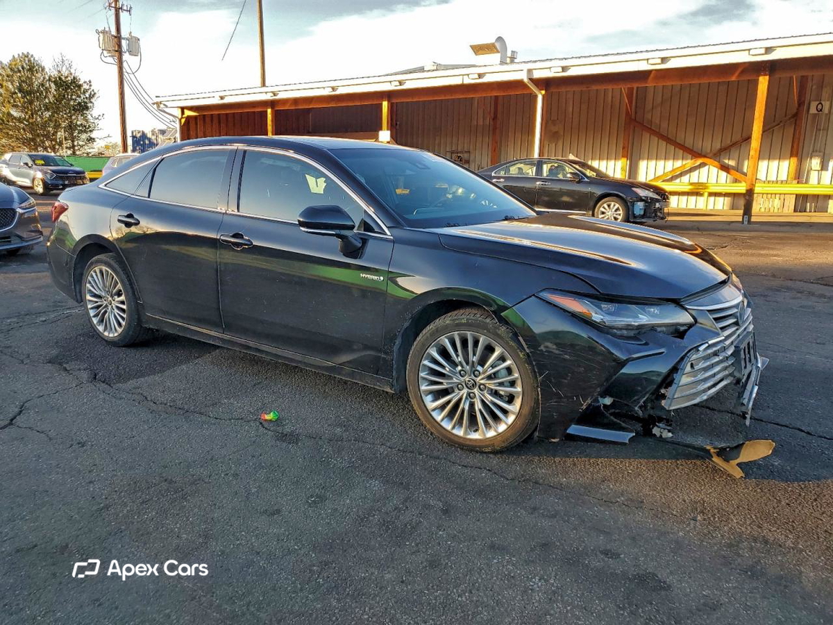 Toyota Avalon 2021
