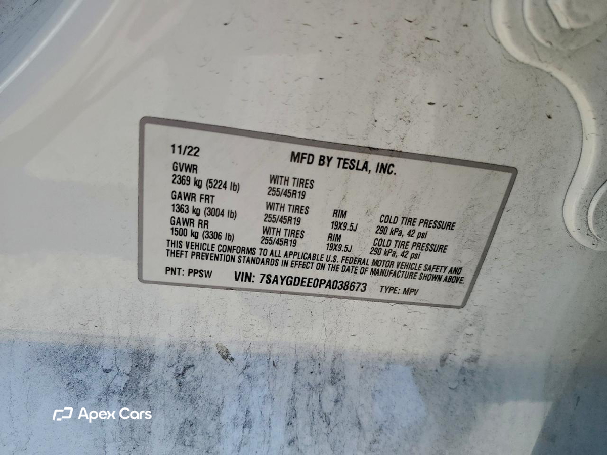 Tesla Model Y 2023