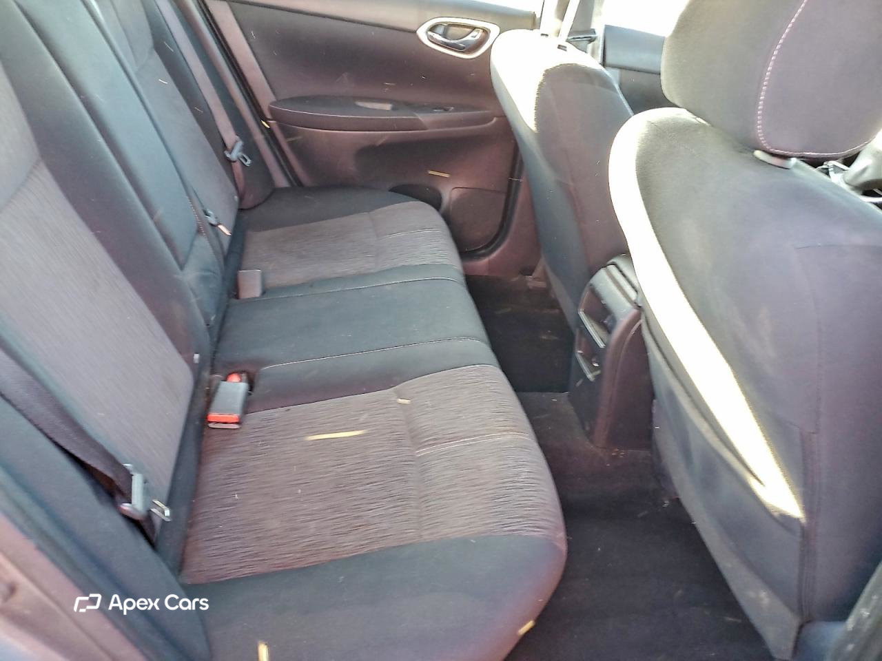 Nissan Sentra 2015