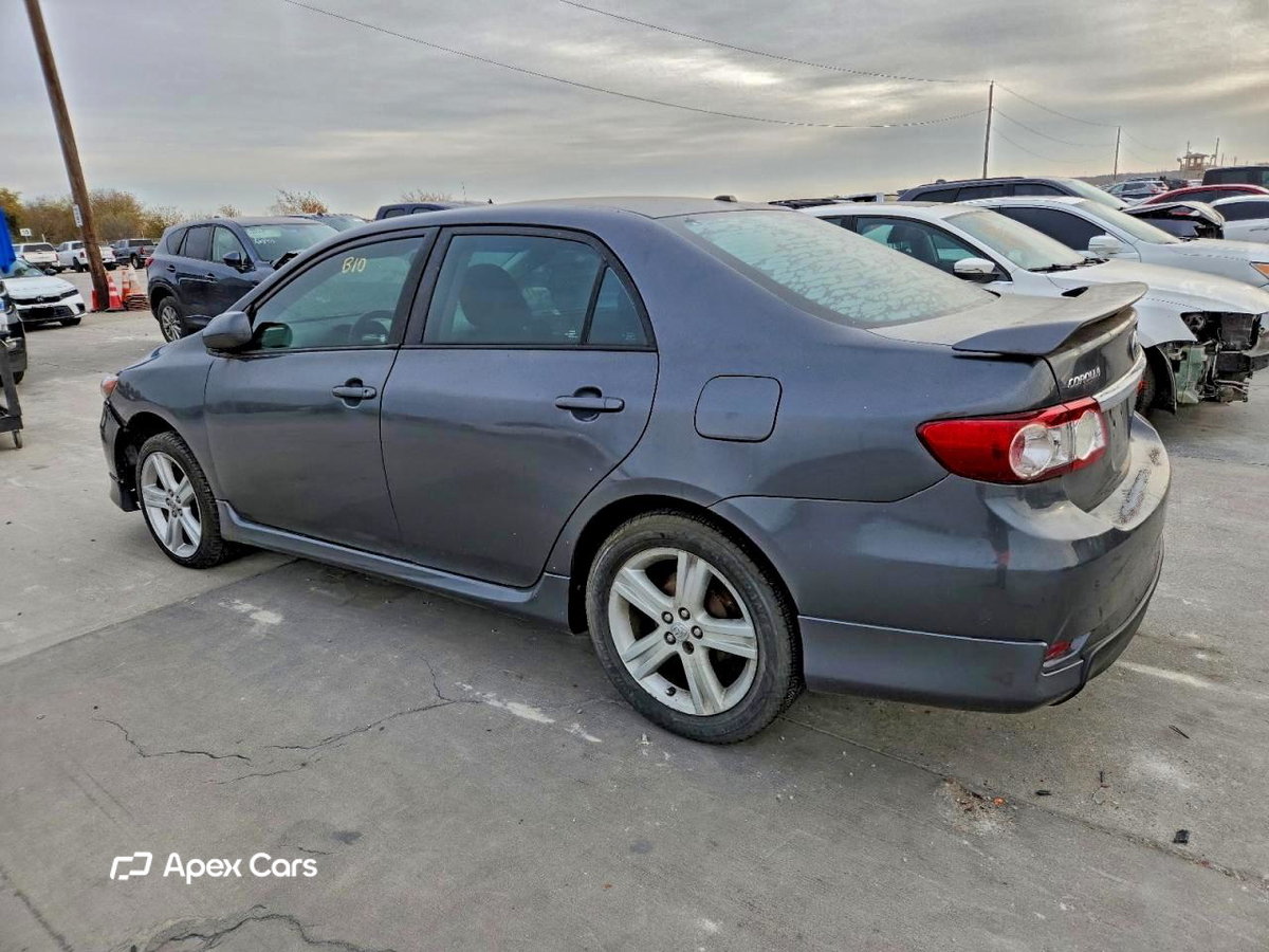 Toyota Corolla 2013