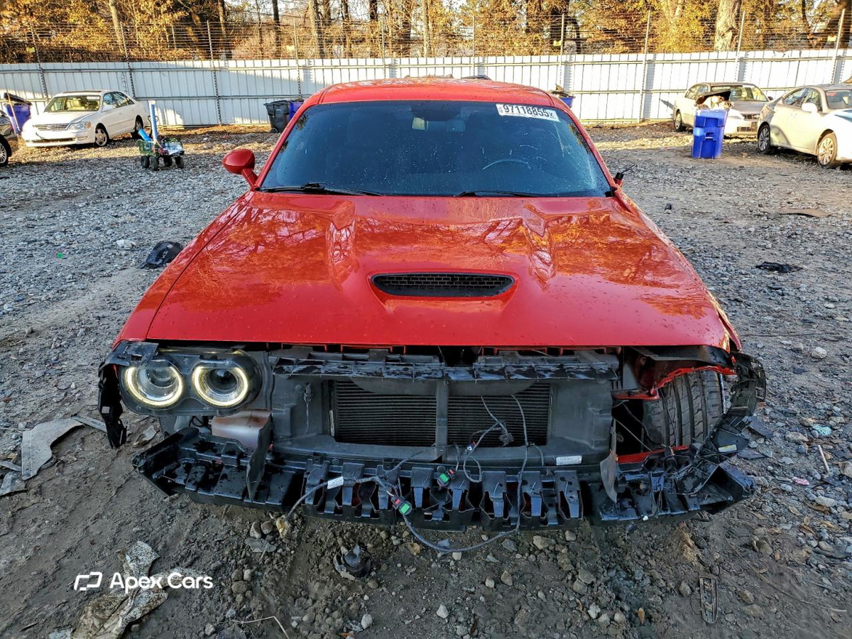 Dodge Challenger 2021